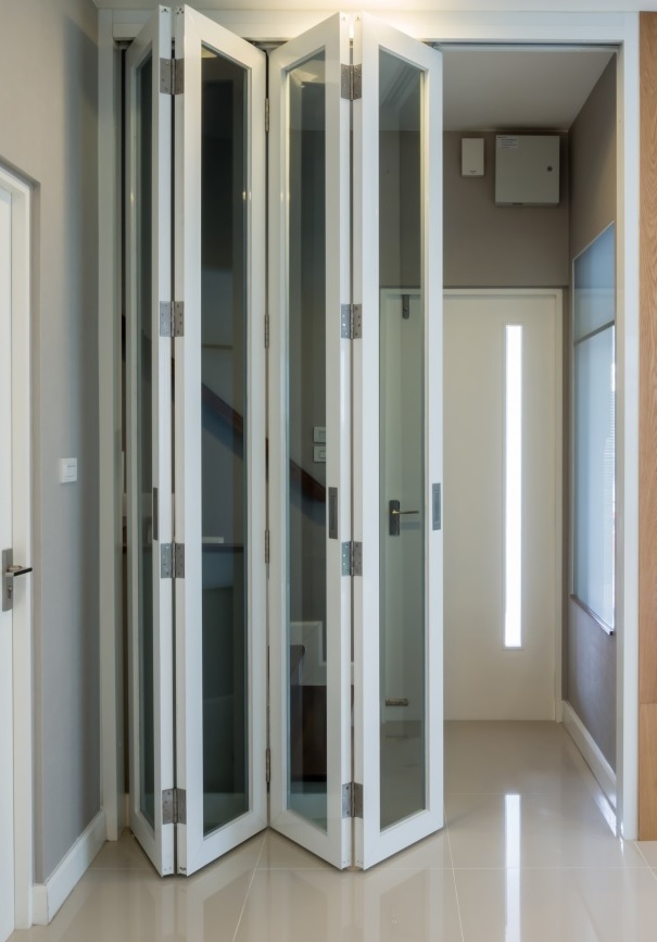 bifold door Dagenham, RM8, RM9, RM10